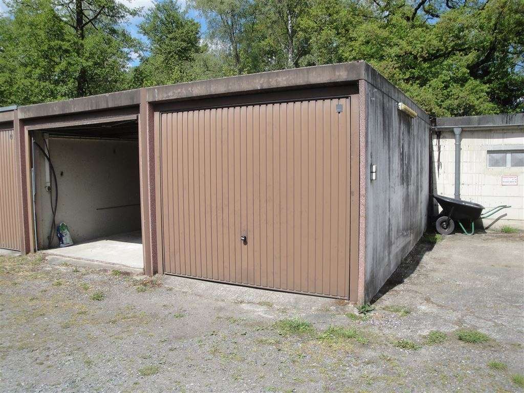 !!! 4 Zimmer ETW mit Garten und Garage !!!