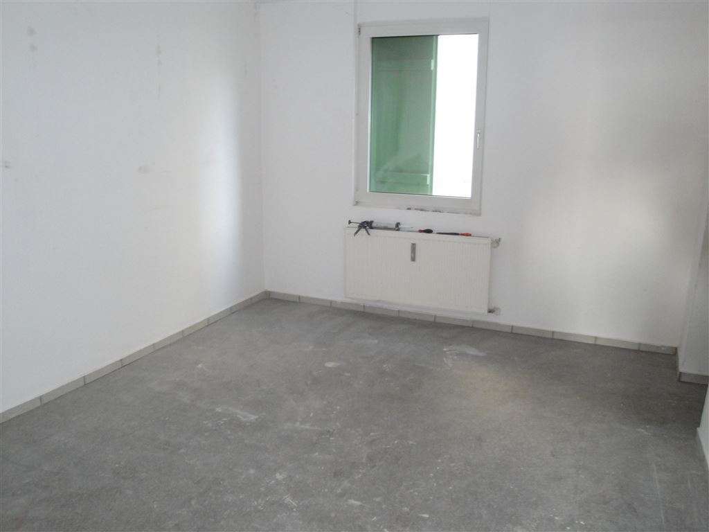 !!! Top-Lage !!! Ladenlokal mit Terrasse und Stellplätzen !!!