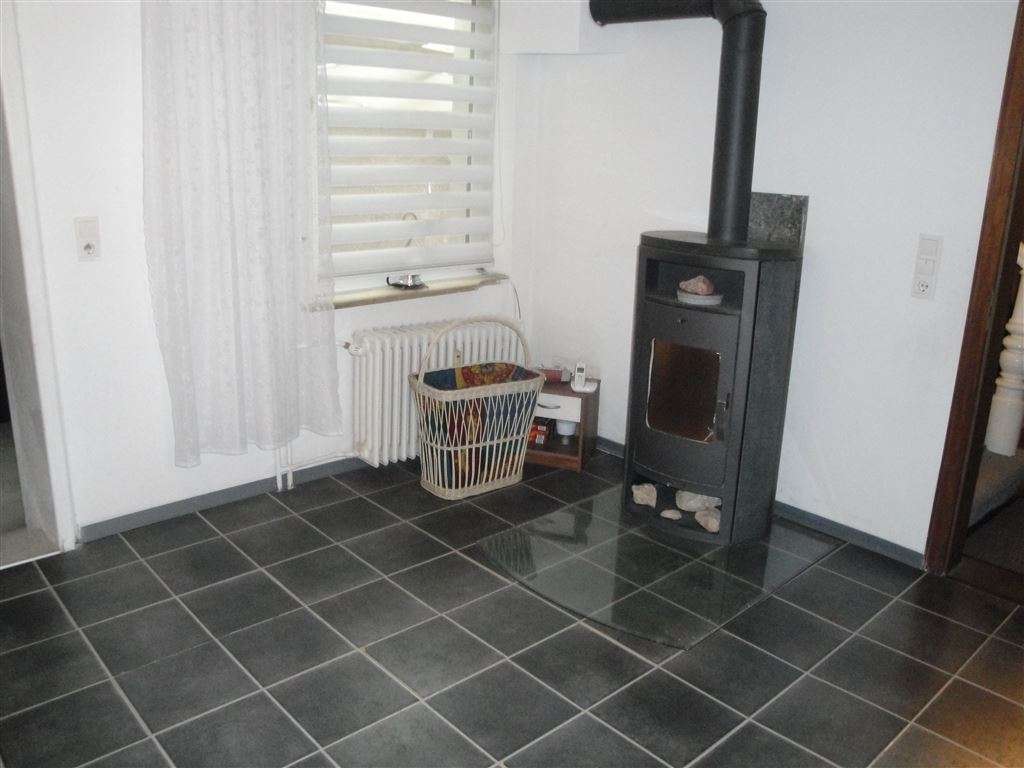 !!! 2 Häuser mit 395m² W/Nzfl auf einem Grundstück mit Terrasse und großer Garage !!!