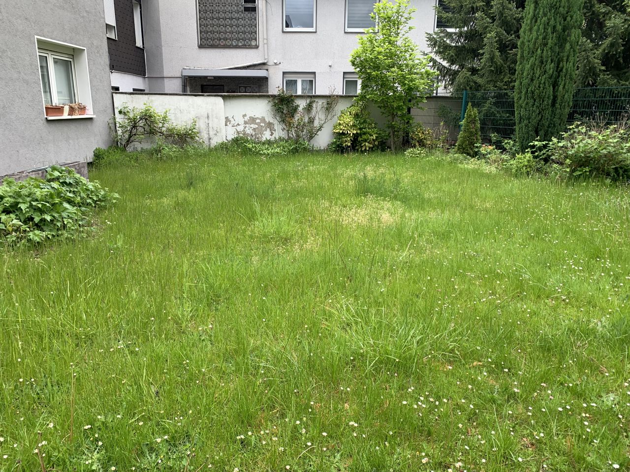 !!! 2 Zimmer ETW mit Eigenem Garten !!!