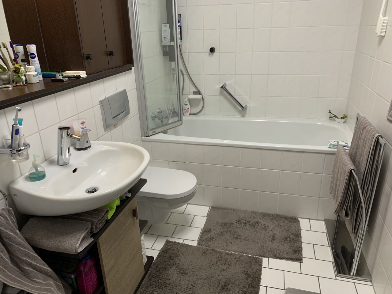 !!! Vermietete 2,5 Zimmerwohnung mit Terrasse und Tiefgaragenstellplatz !!! !!!
