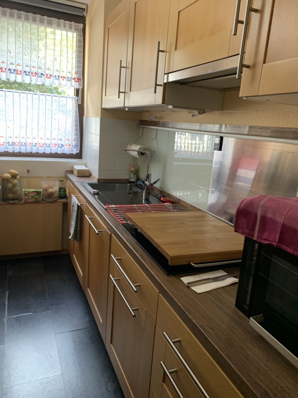 !!! Vermietete 2,5 Zimmerwohnung mit Terrasse und Tiefgaragenstellplatz !!! !!!