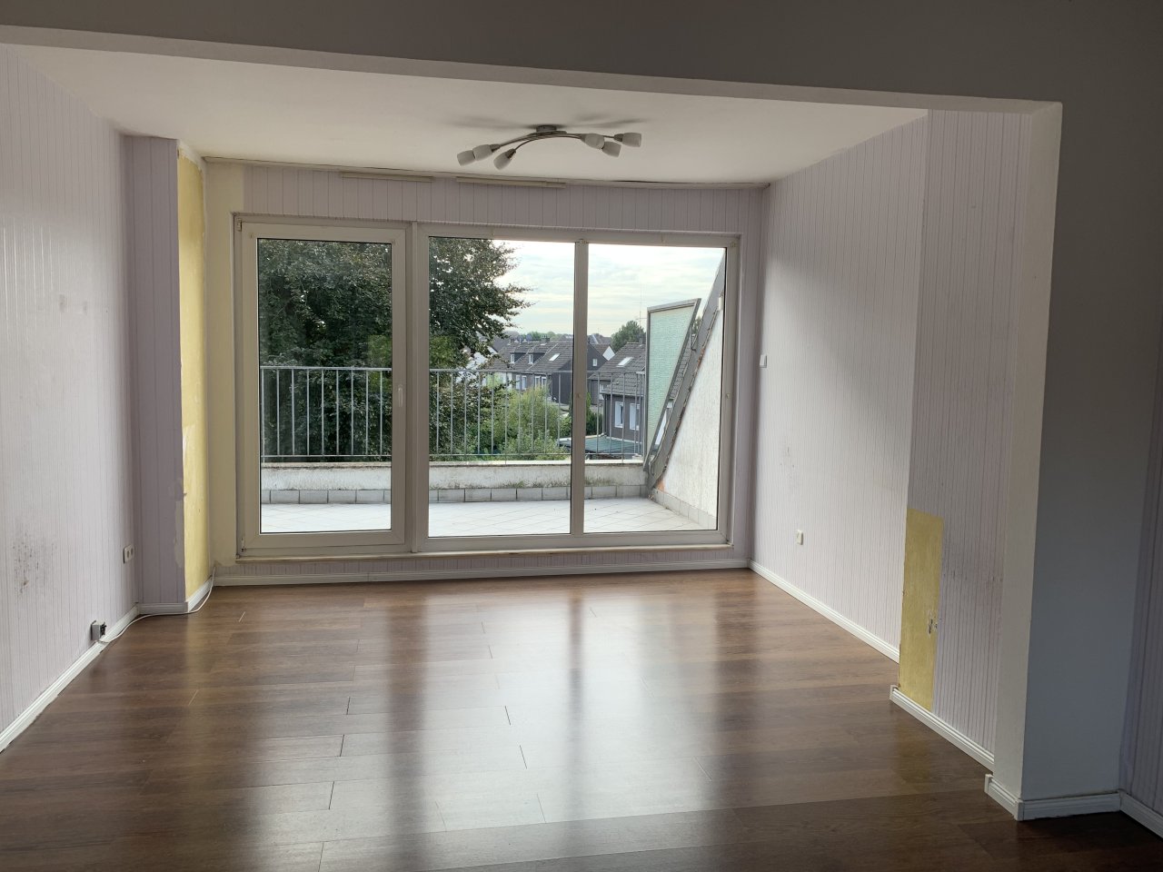 !!! 2-3 Zimmer ETW mit Terrasse im Zentrum von Bottrop !!!