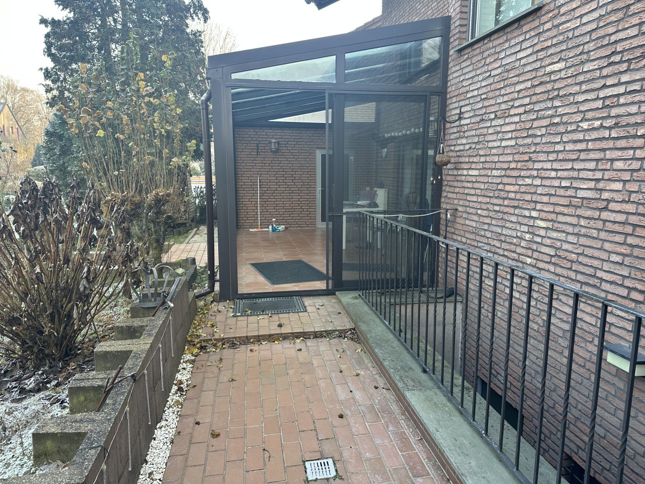 !!! 3 FH mit Freier 160m² Eigentümer EG-Maisonettewohnung mit großem Garten !!!