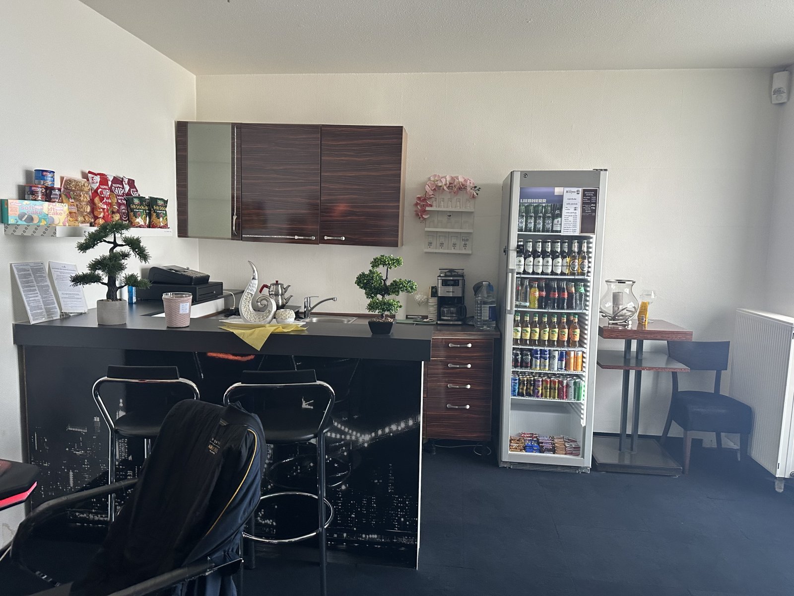 !!! 16 Wohnungen a 884m² und 4 Gewerbe a 231m² in Essen Kray !!!
