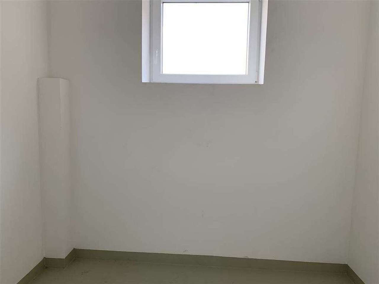 !!! Provisionsfrei !!! 300m² Lagerfläche mit Büro und Aufzug im 2 OG !!!