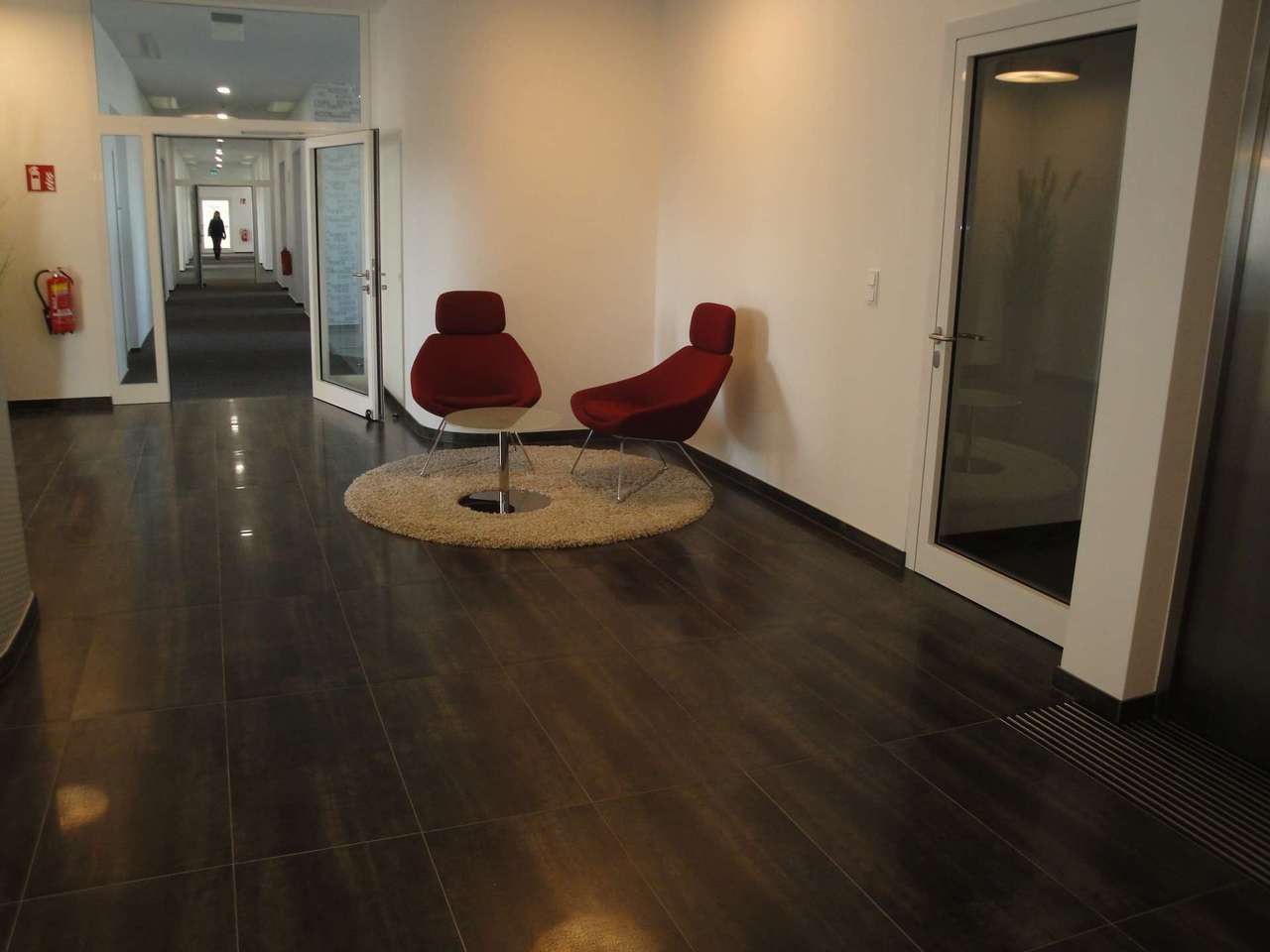 !!! Provisionsfrei !!! Top-Sanierte 630m² Bürofläche mit Aufzug im 1 OG !!!