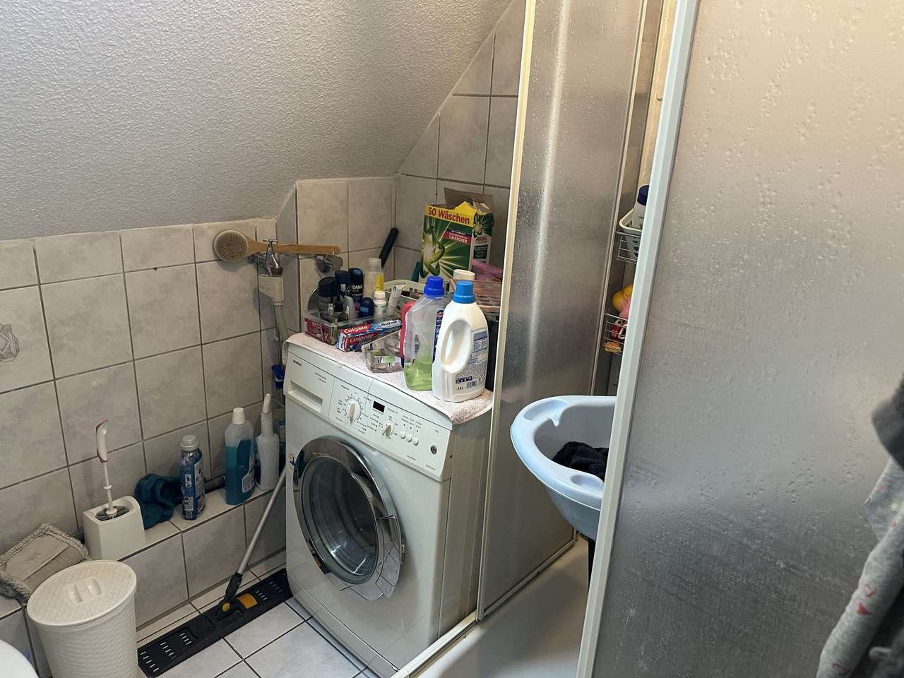 !!! 7,90% Rendite Schöne 3 Zimmer-DG Wohnung zur Kapitalanlage im Zentrum von Gelsenkirchen !!!