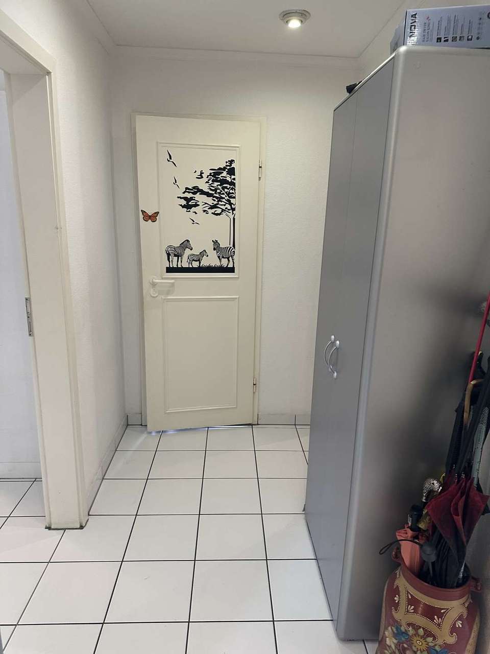 !!! Top-Gepflegte 4 Zimmer EG-ETW mit Eigener Garage und Gartennutzung !!!