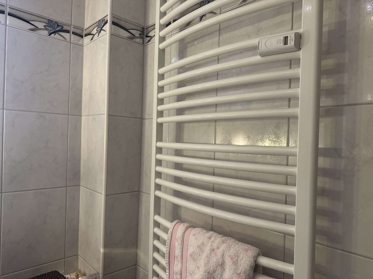 !!! Schöne 3 Zimmer Wohnung mit Loggia in ruhiger Wohnlage !!!