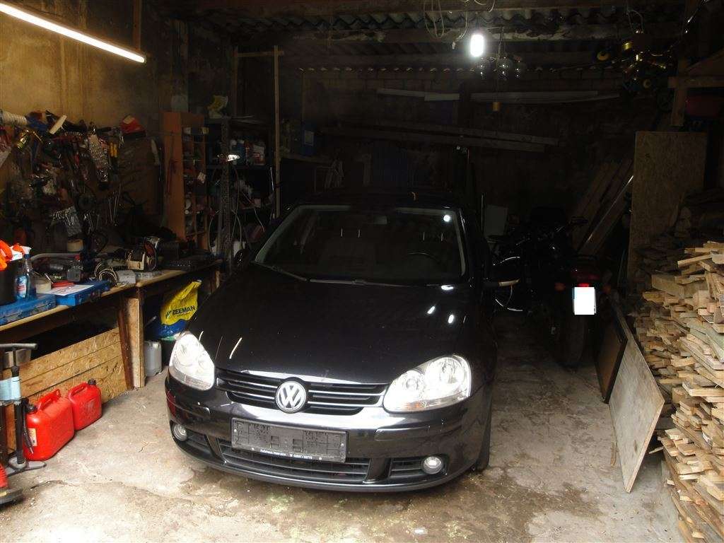 Garage Garage